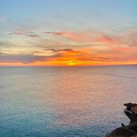 Sunset At Front - En La Playa Piso Privado Homestay *