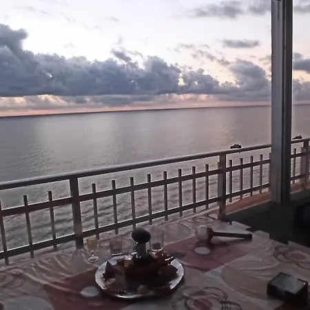 Sunset At Front - En La Playa Piso Privado Homestay